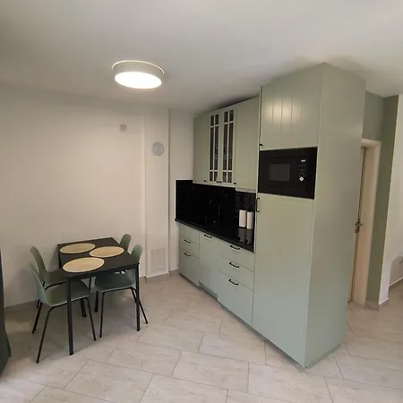 Apartman Birikina With Pool