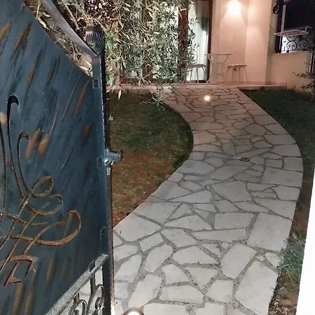 Birikina With Pool شقة بوريتش