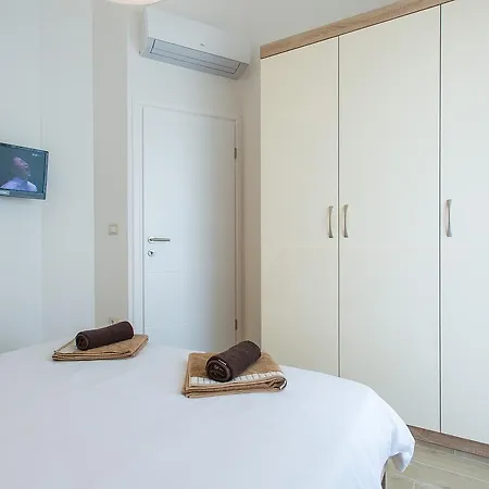 Birikina With Pool شقة