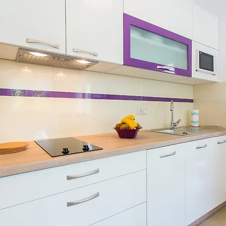 Appartamento Birikina With Pool