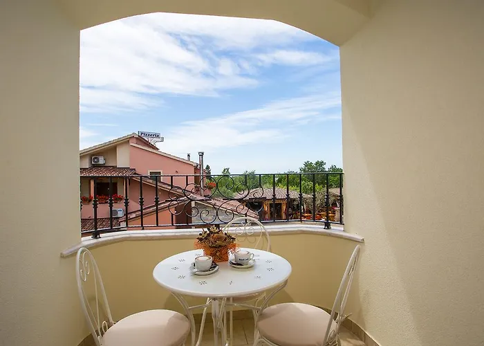 Apartament Birikina With Pool *