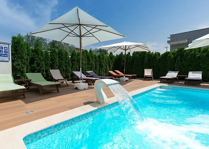 Apartament Birikina With Pool *